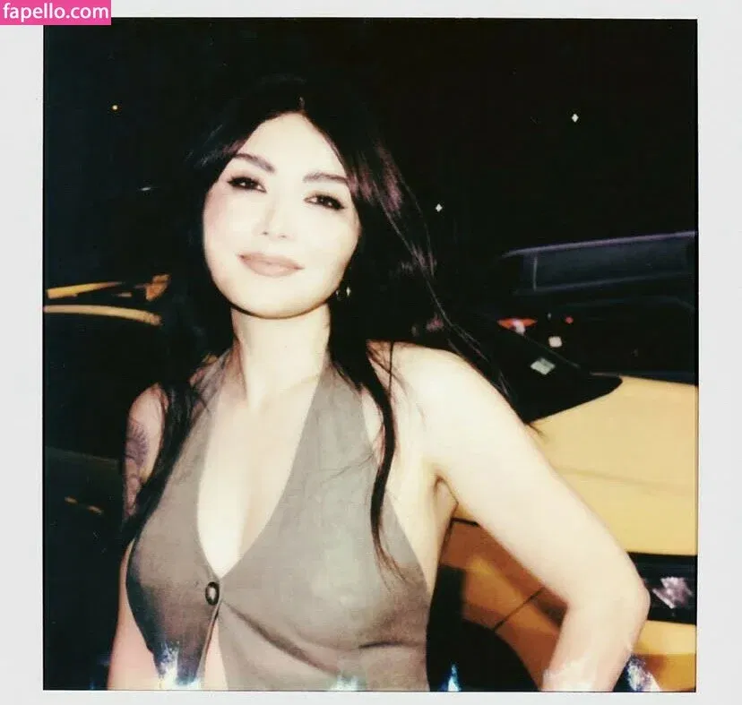 Daniella Pineda Onlyfans Photo Gallery 