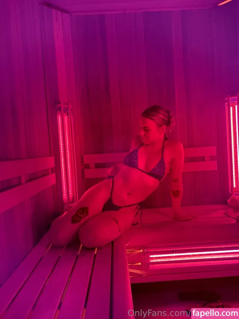 irltinaxfree Onlyfans Photo Gallery 