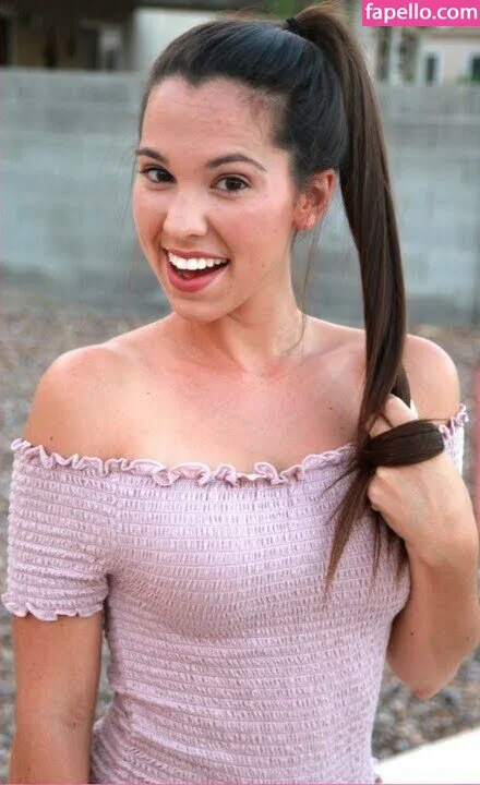 Makenna Gott Onlyfans Photo Gallery 