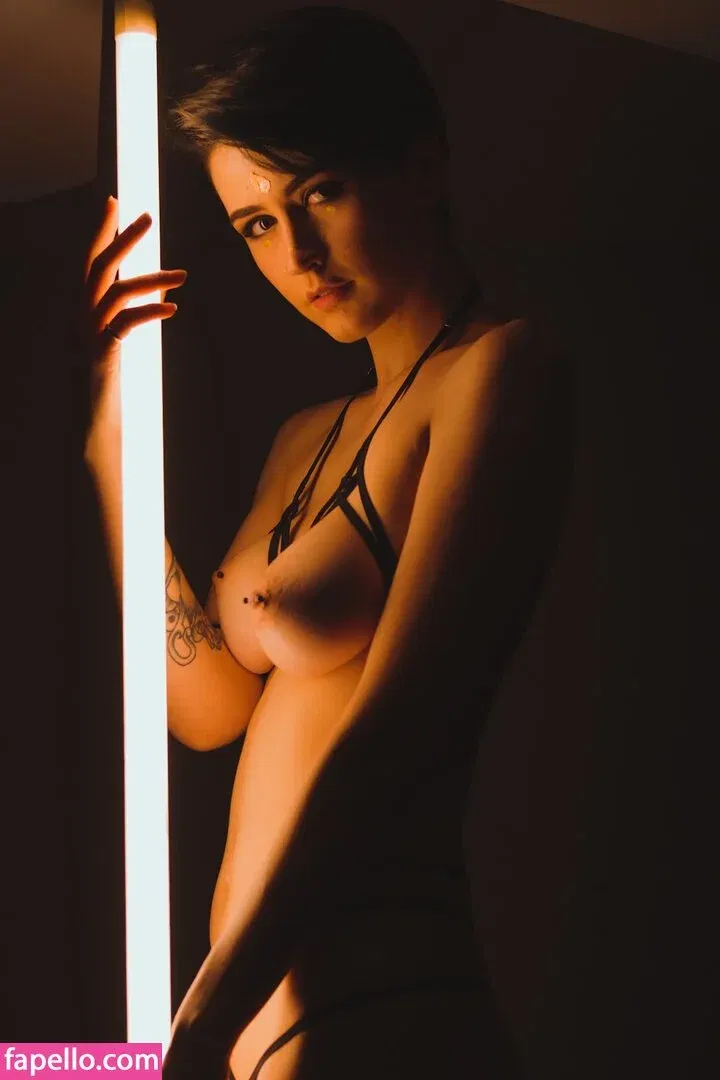 BlackFoxLingerie Onlyfans Photo Gallery 