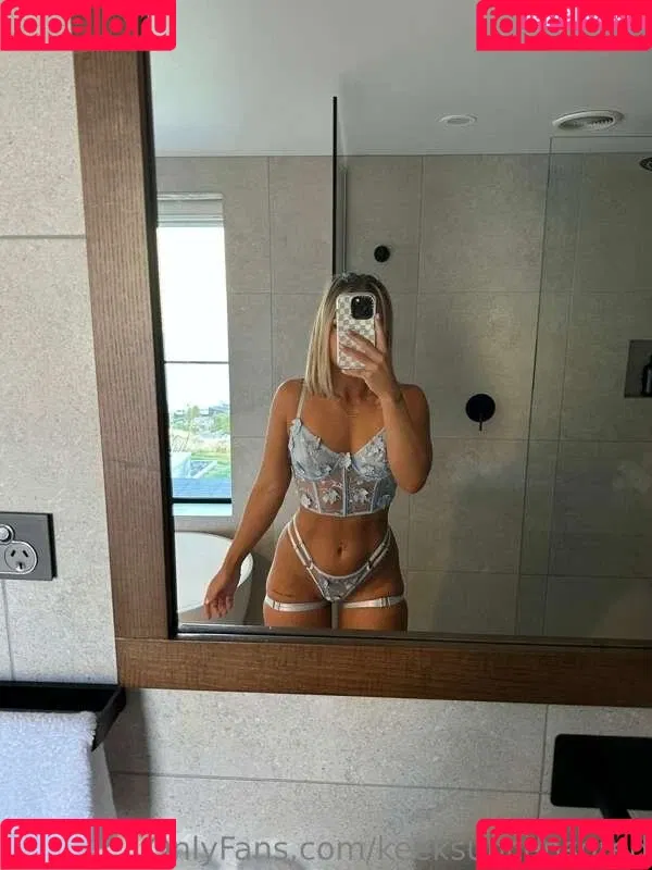 Keeks uncensored Onlyfans Photo Gallery 