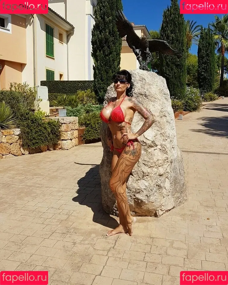 Sari Sander Onlyfans Photo Gallery 