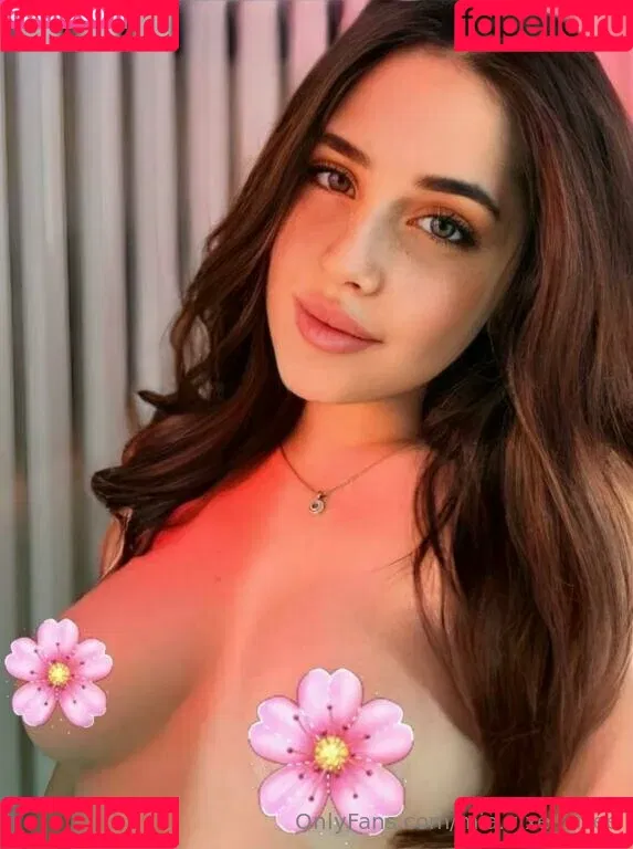 mia.vixen_free Onlyfans Photo Gallery 