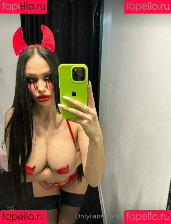 mia.vixen_free Onlyfans Photo Gallery 