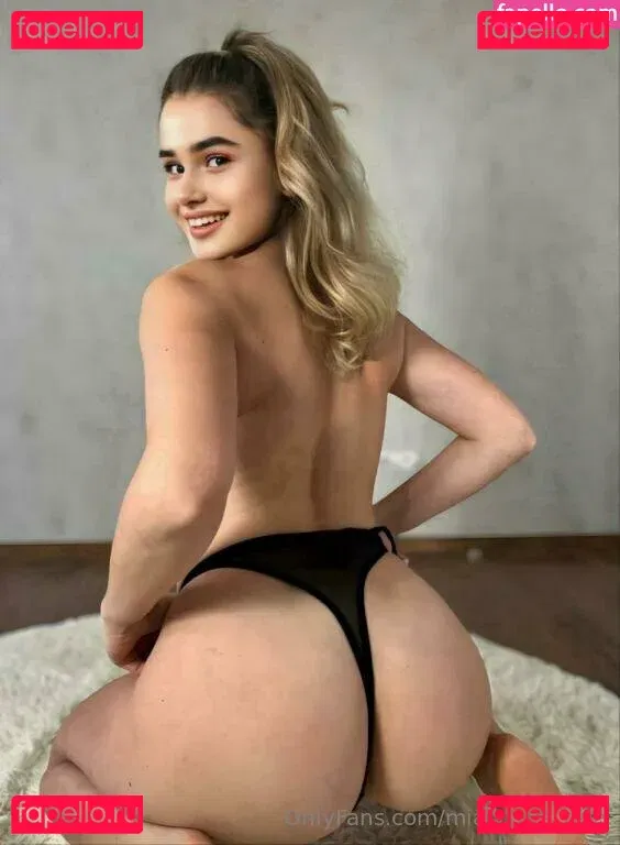 mia.vixen_free Onlyfans Photo Gallery 