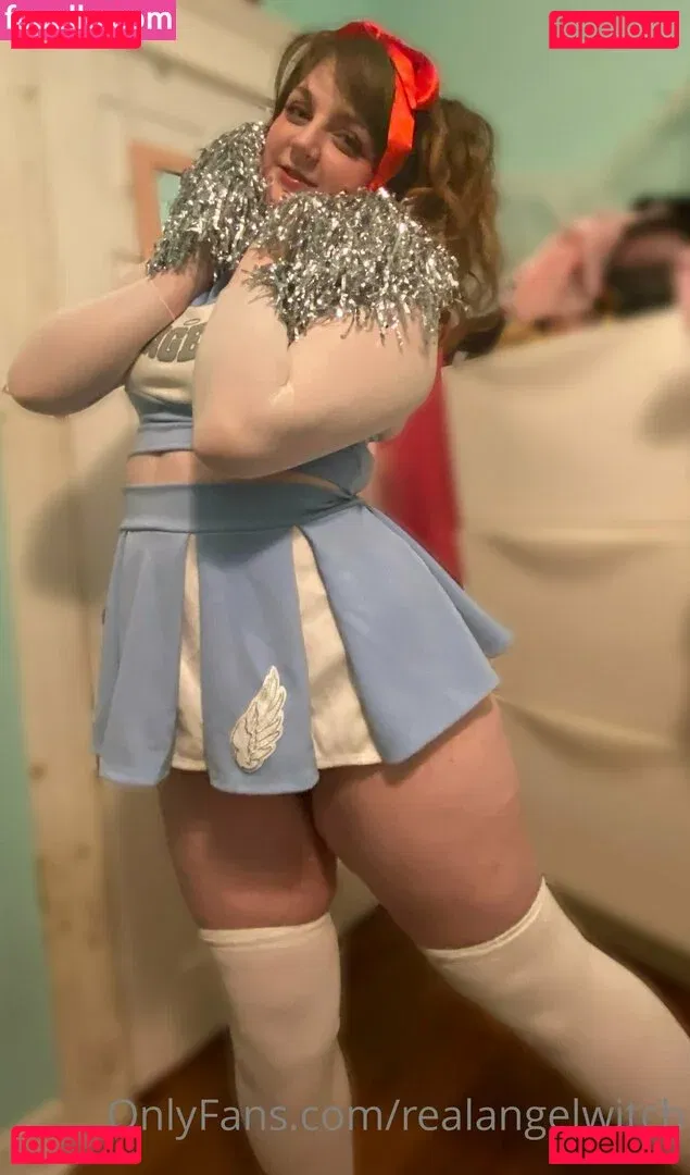 realangelwitch Onlyfans Photo Gallery 