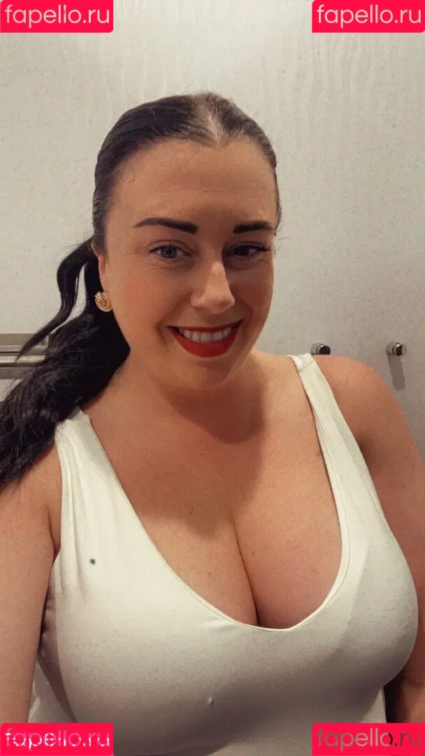 Miss Holly Onlyfans Photo Gallery 
