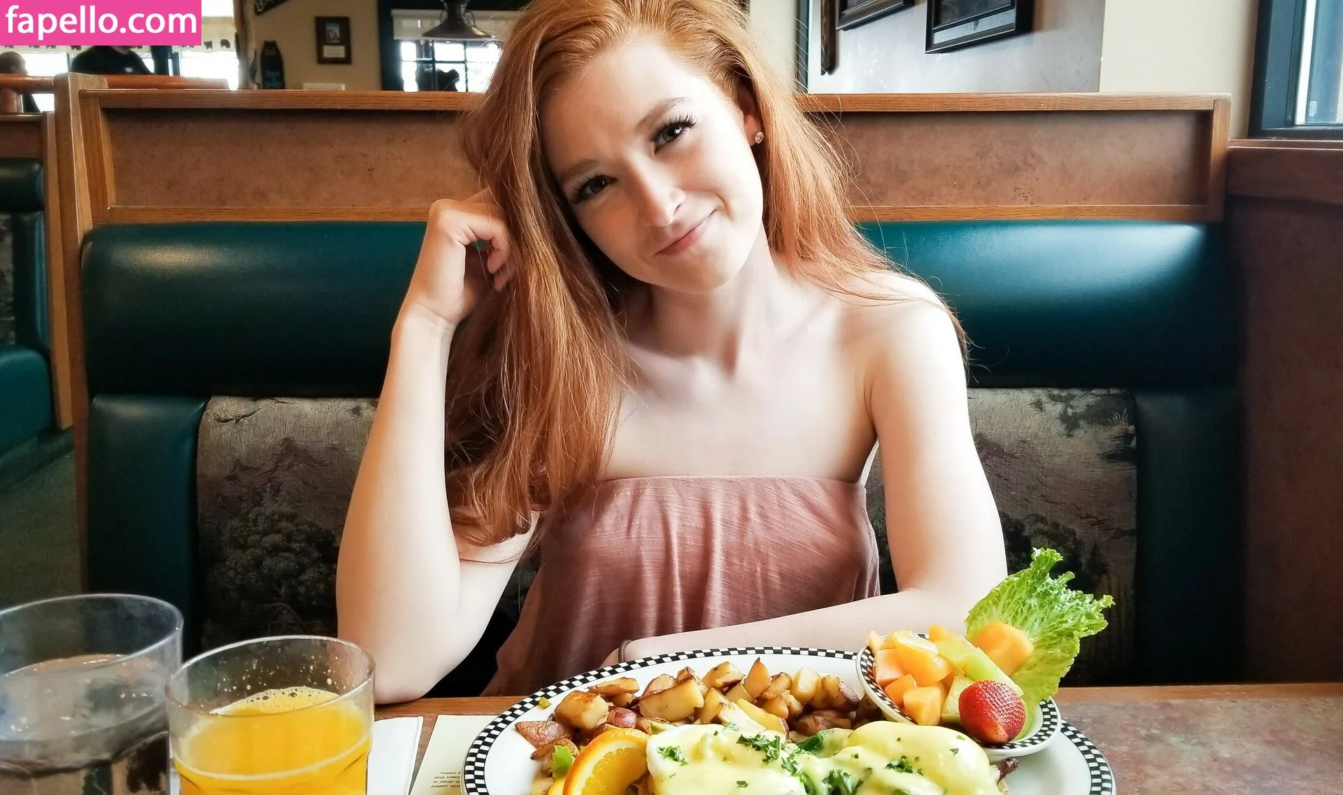 fabledfoxy Onlyfans Photo Gallery 