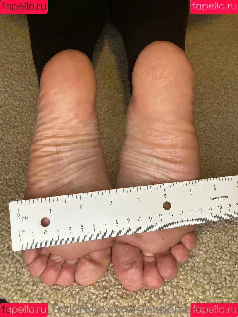 slendersolesmom Onlyfans Photo Gallery 