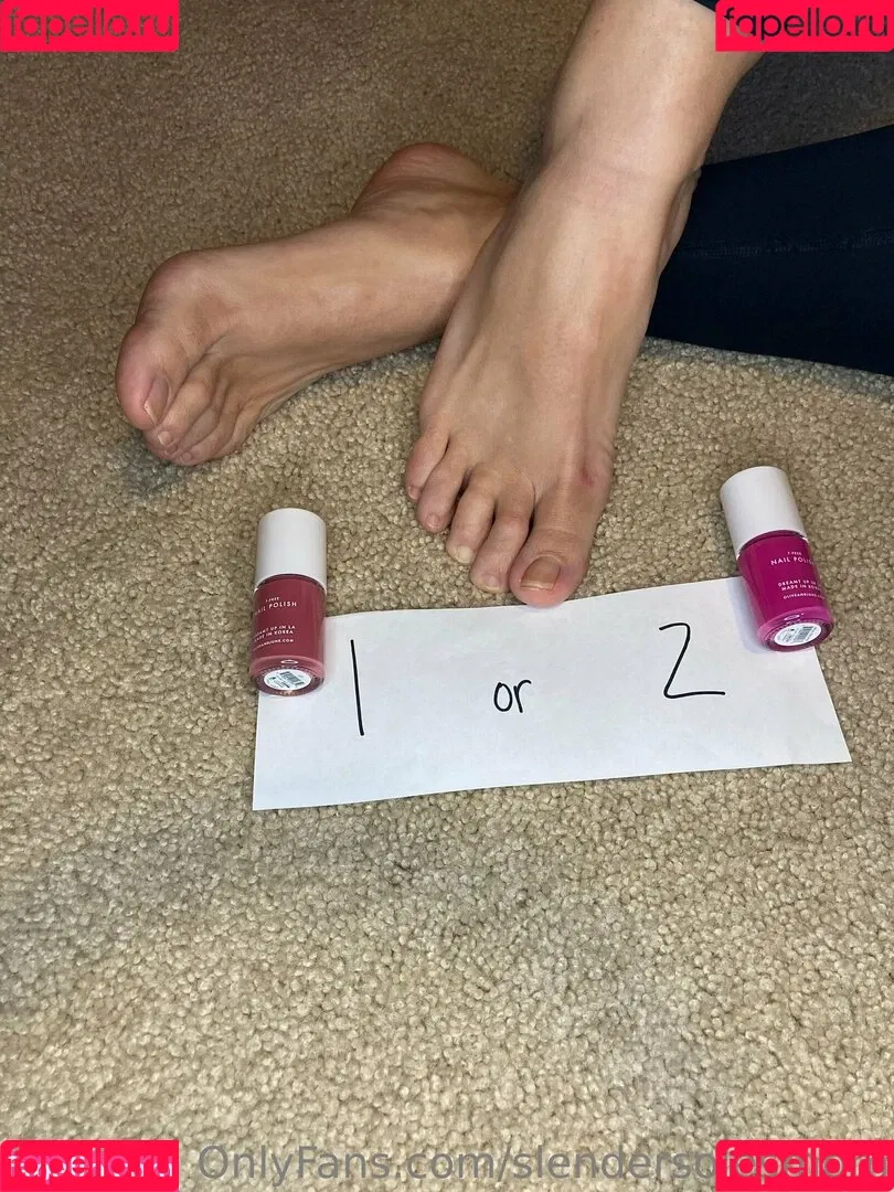 slendersolesmom Onlyfans Photo Gallery 