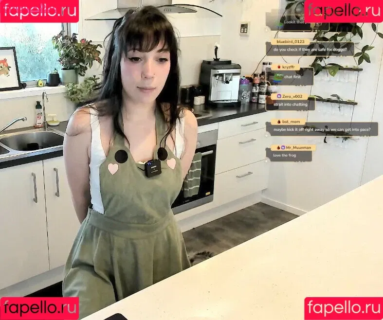 Layna Lazar Onlyfans Photo Gallery 