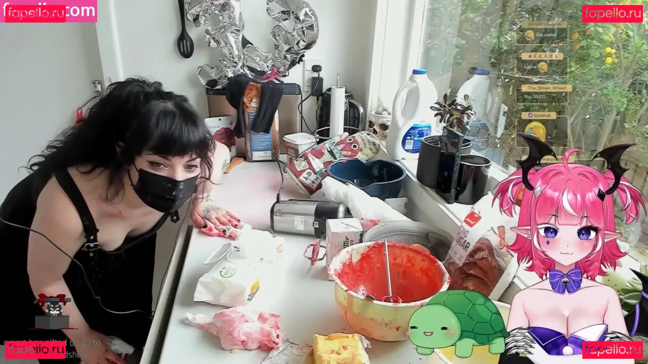 Layna Lazar Onlyfans Photo Gallery 