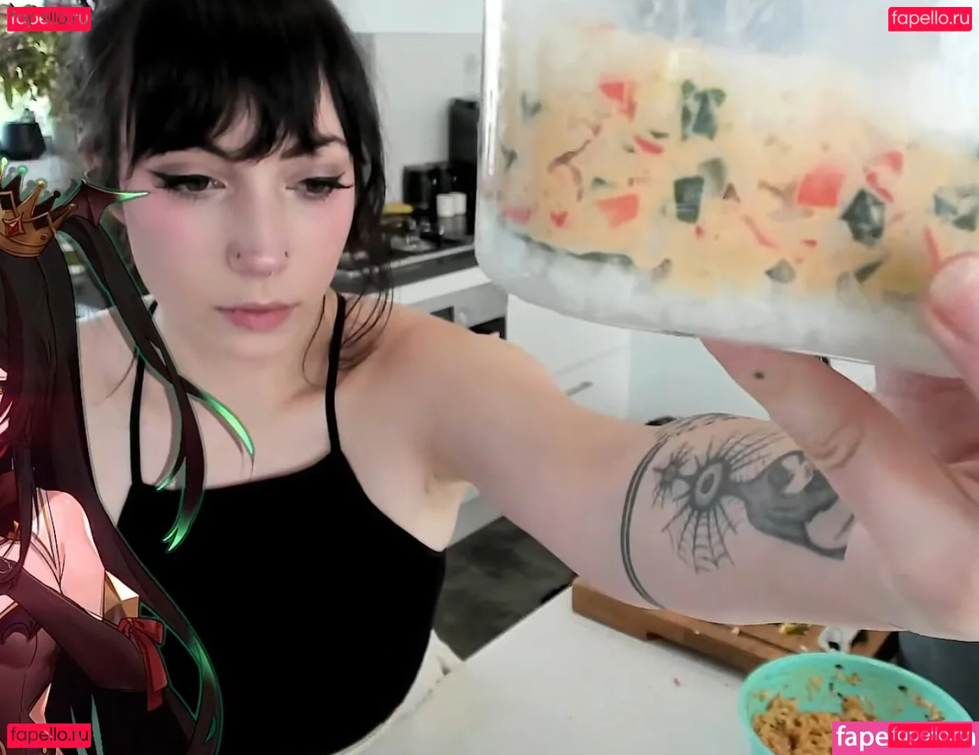 Layna Lazar Onlyfans Photo Gallery 