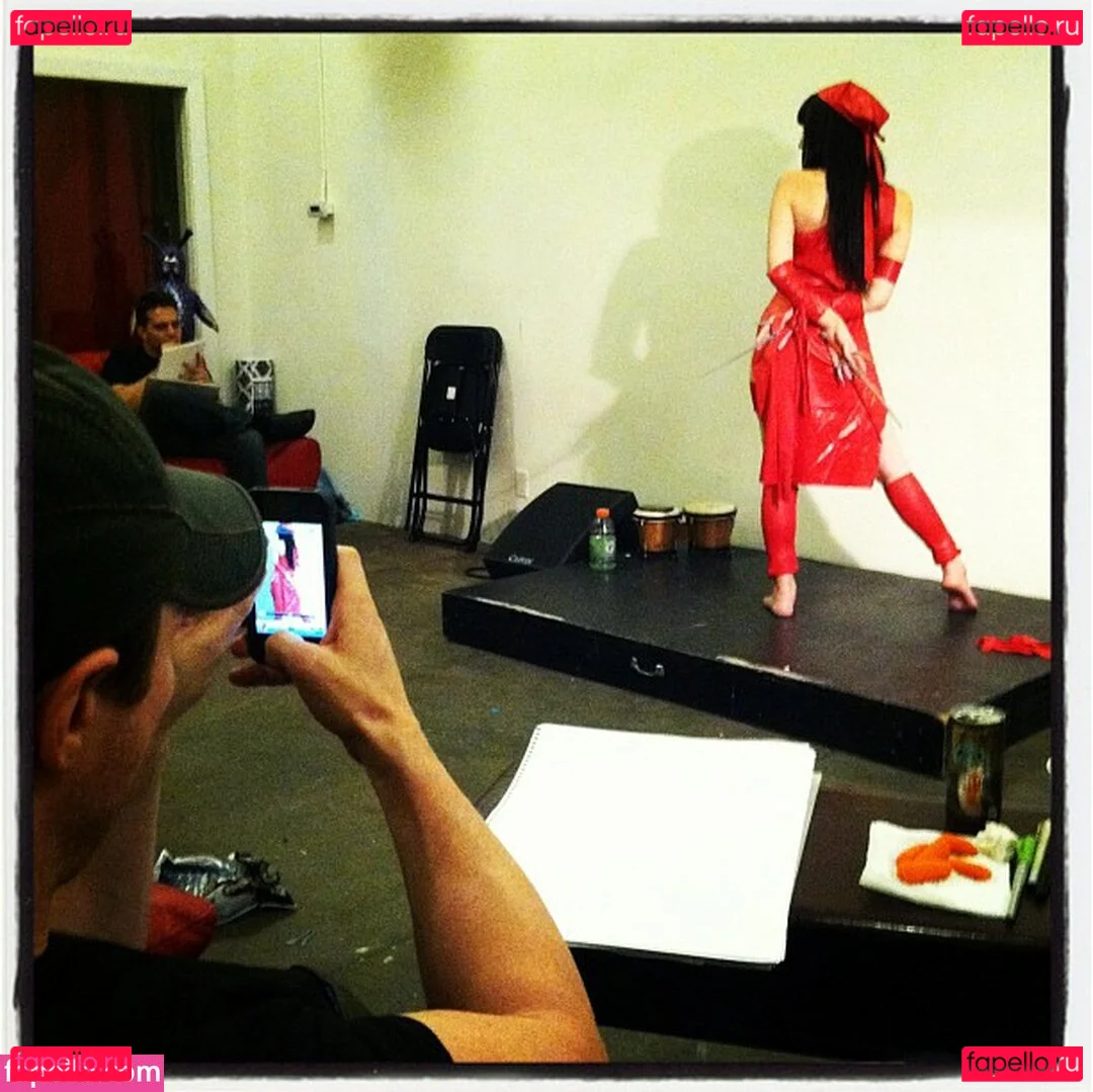 Layna Lazar Onlyfans Photo Gallery 