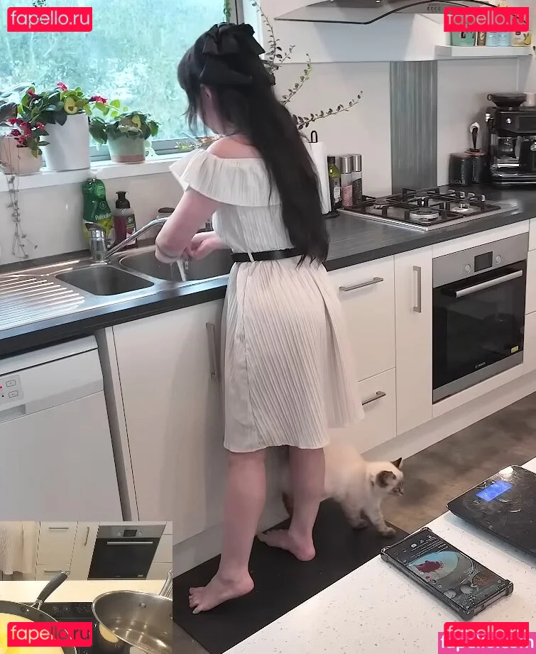 Layna Lazar Onlyfans Photo Gallery 