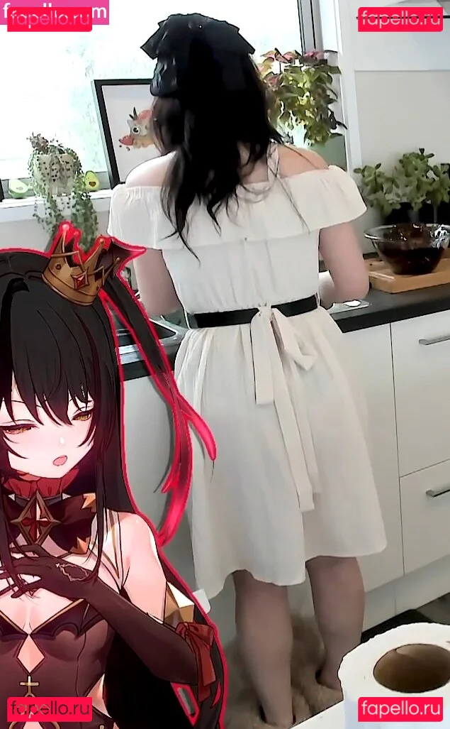 Layna Lazar Onlyfans Photo Gallery 