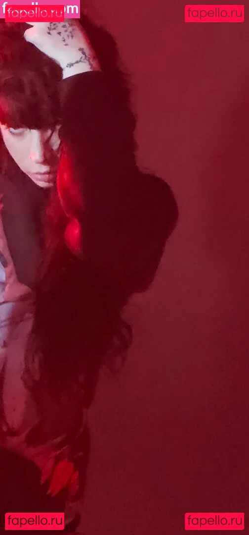 Layna Lazar Onlyfans Photo Gallery 