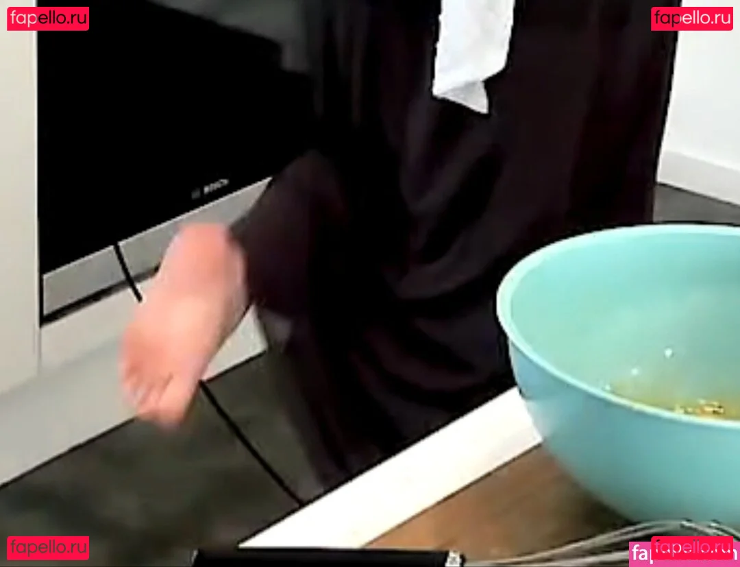 Layna Lazar Onlyfans Photo Gallery 