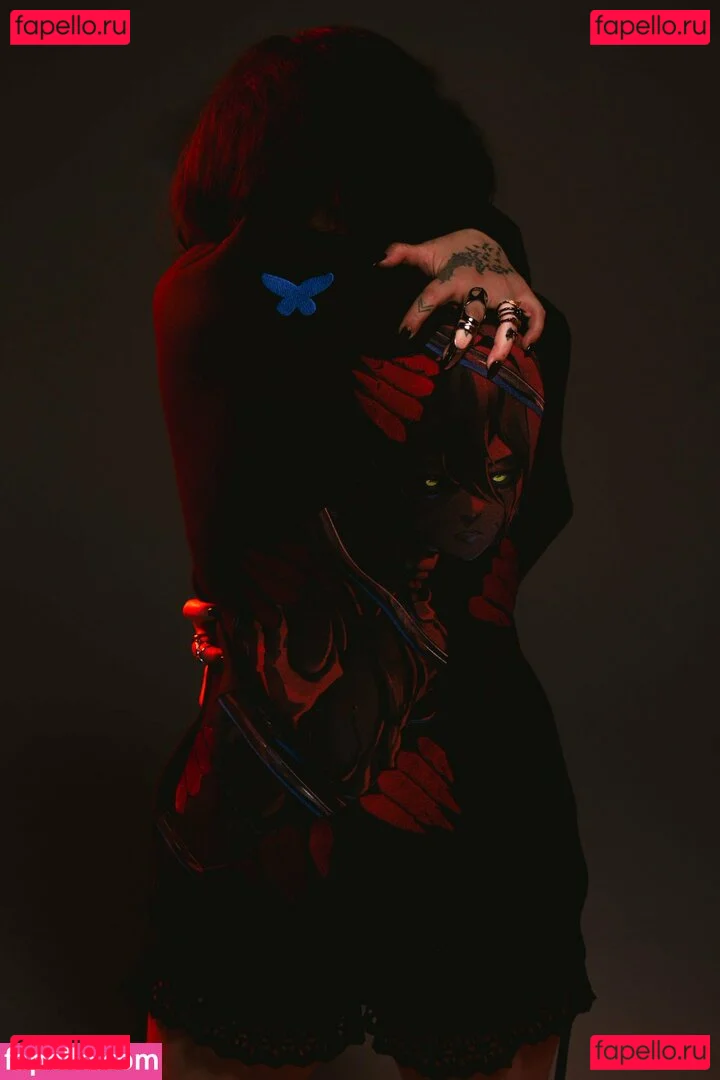 Layna Lazar Onlyfans Photo Gallery 