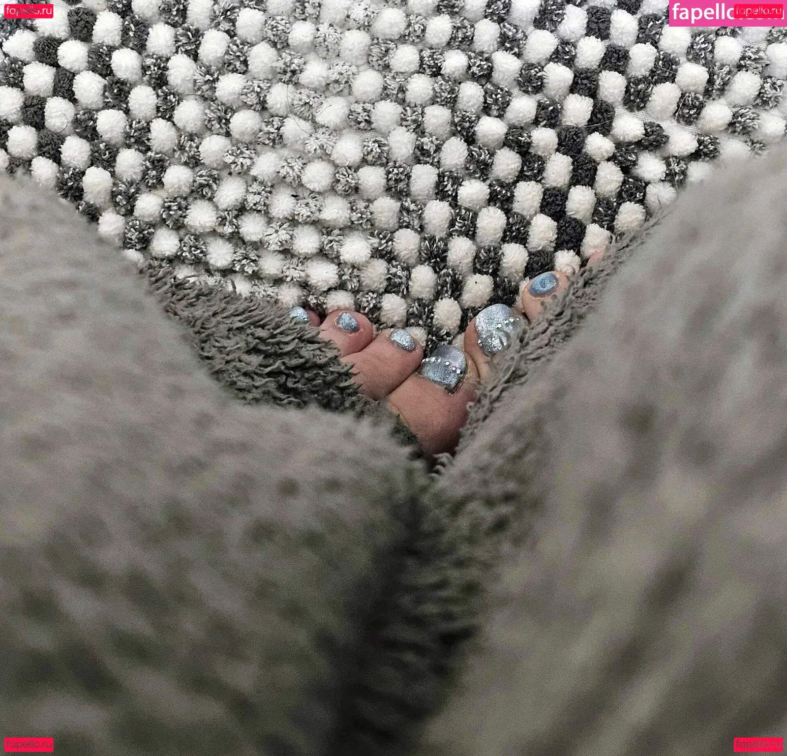 Layna Lazar Onlyfans Photo Gallery 