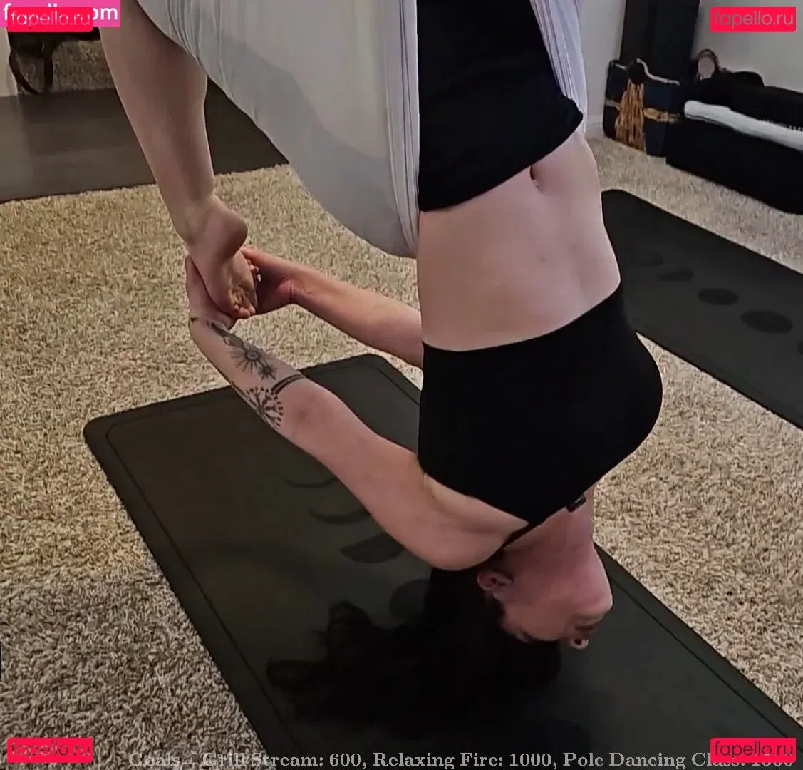 Layna Lazar Onlyfans Photo Gallery 