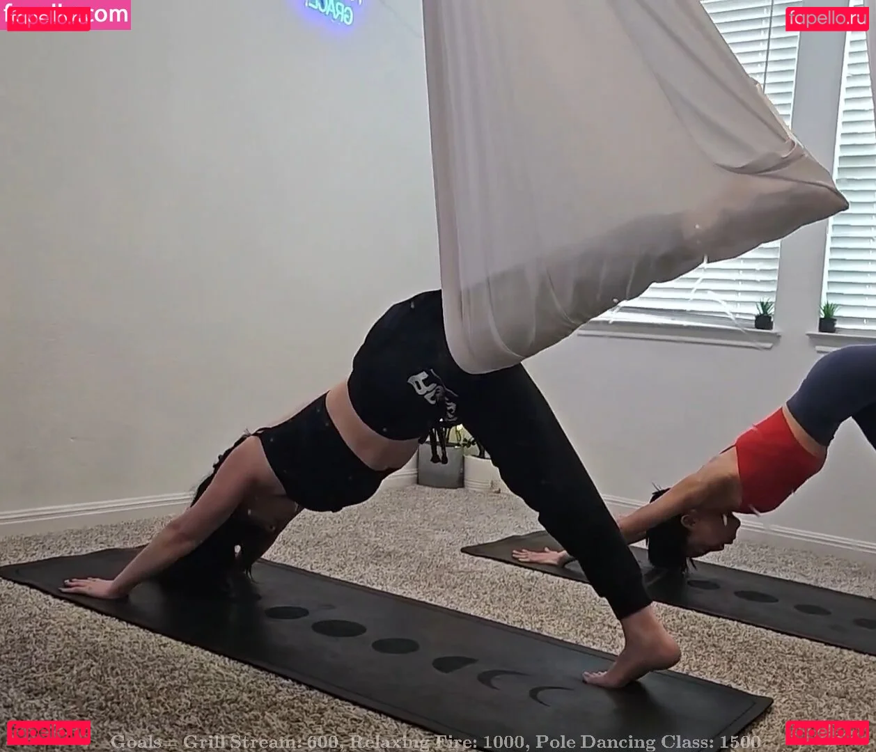 Layna Lazar Onlyfans Photo Gallery 