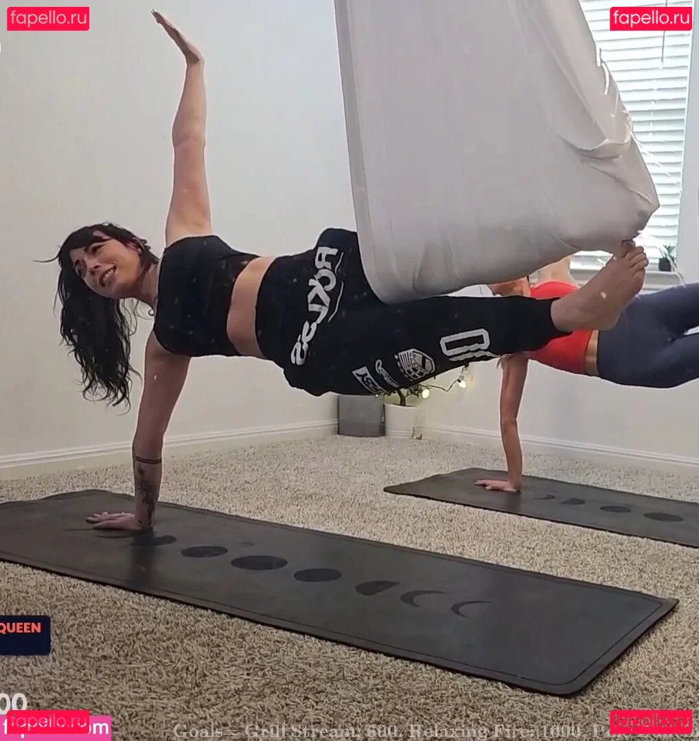 Layna Lazar Onlyfans Photo Gallery 