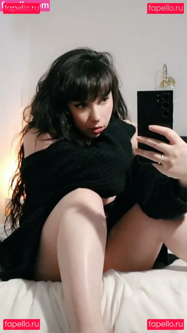 Layna Lazar Onlyfans Photo Gallery 