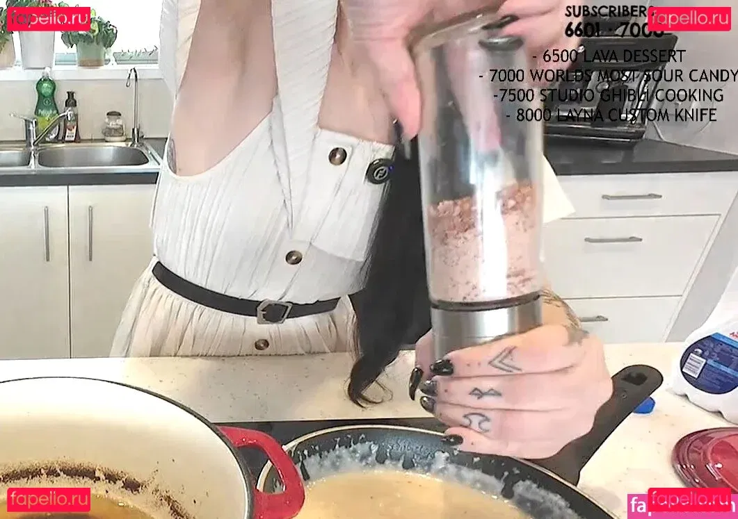 Layna Lazar Onlyfans Photo Gallery 