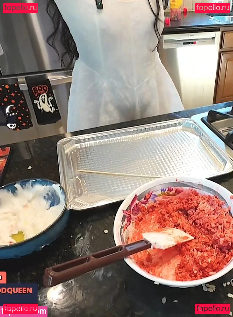 Layna Lazar Onlyfans Photo Gallery 