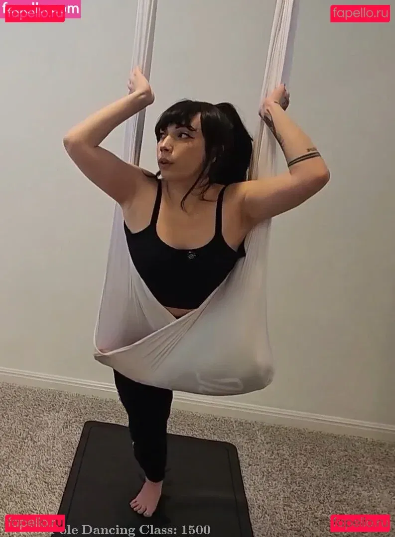 Layna Lazar Onlyfans Photo Gallery 