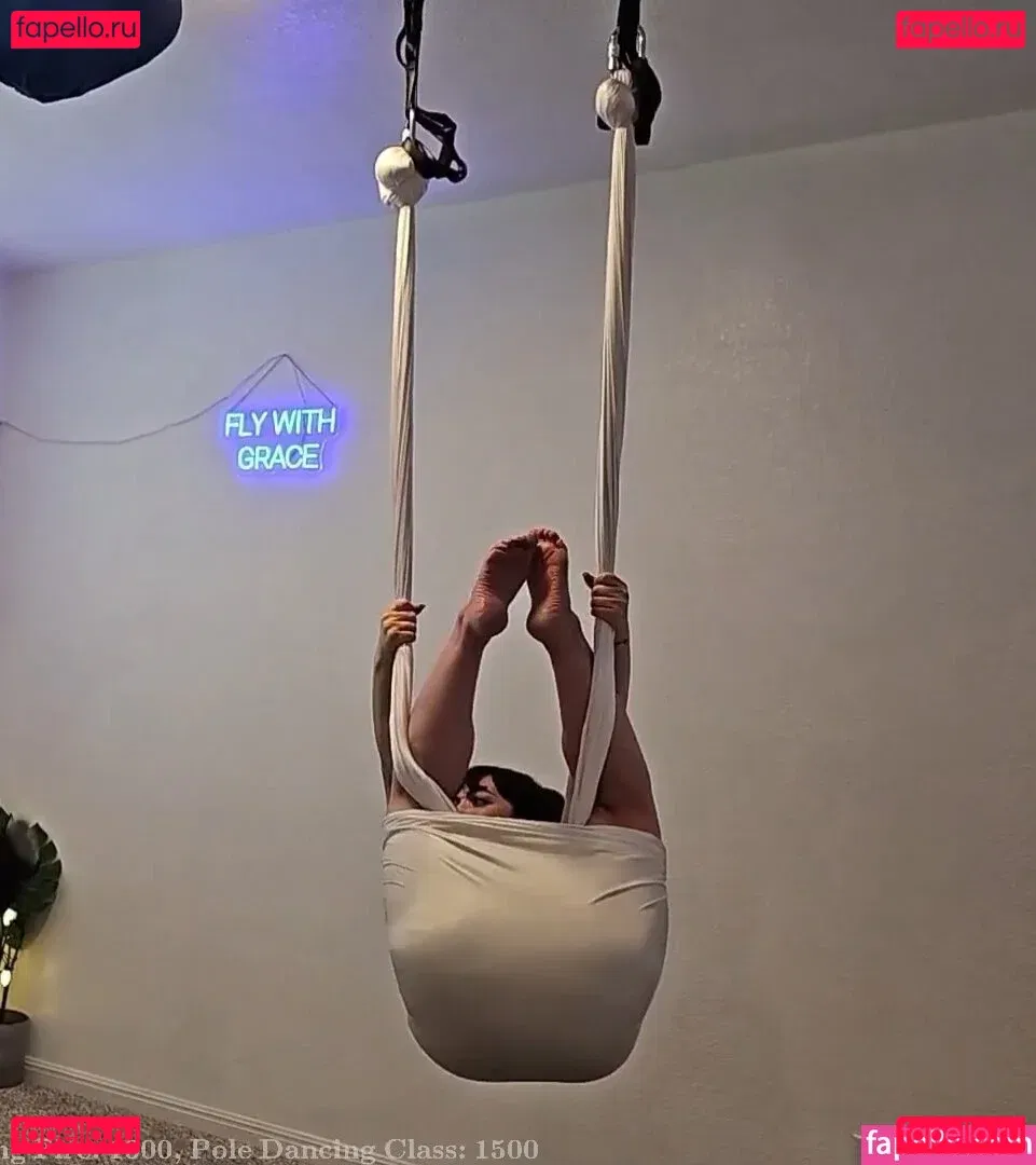 Layna Lazar Onlyfans Photo Gallery 