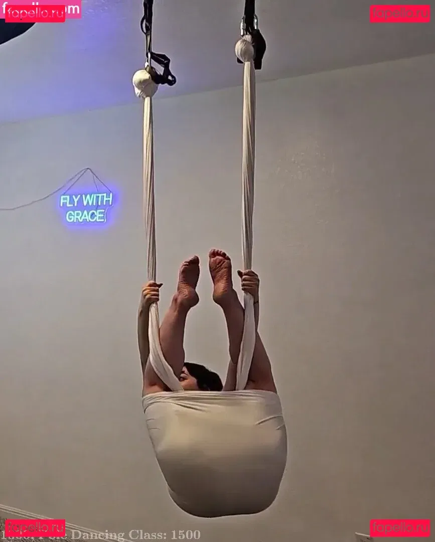 Layna Lazar Onlyfans Photo Gallery 