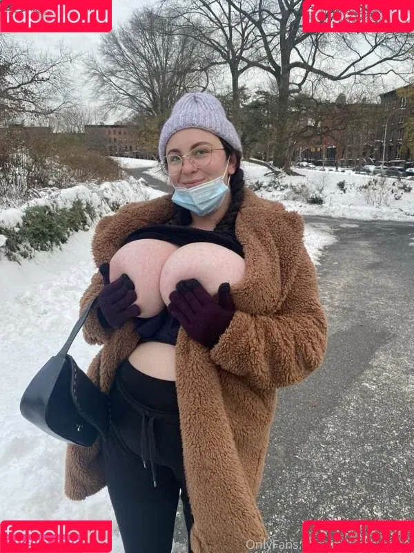 Milly Marks Onlyfans Photo Gallery 