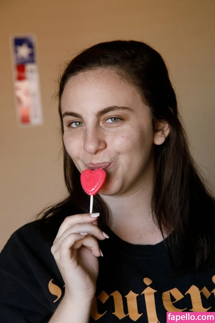 Milly Marks Onlyfans Photo Gallery 