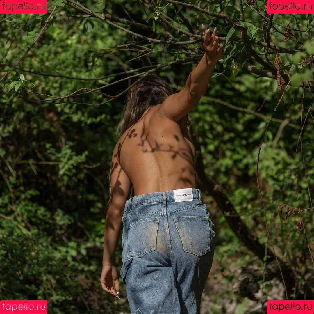 Aluma Dahuki Onlyfans Photo Gallery 