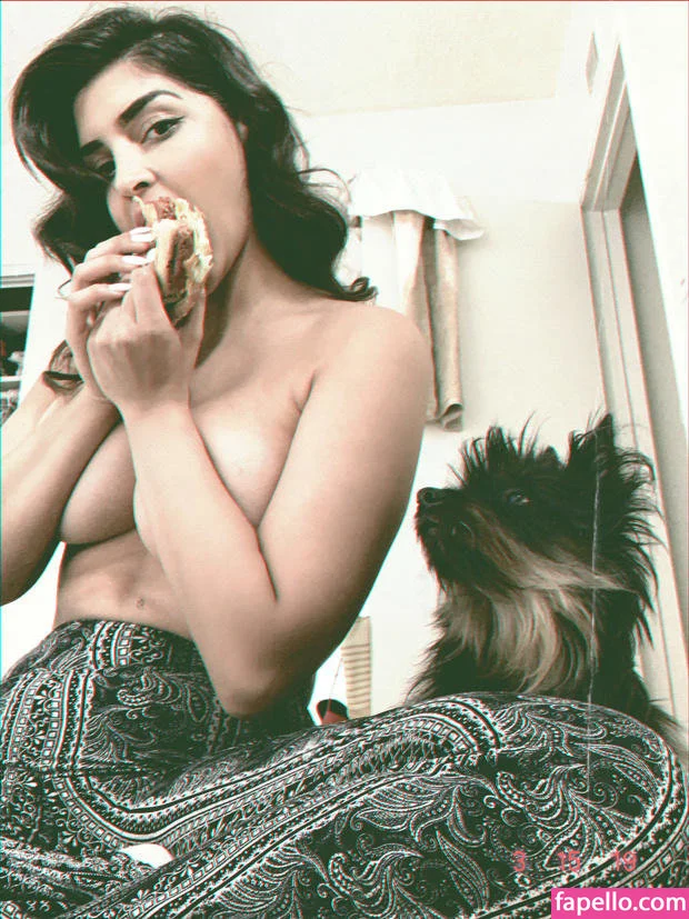 Kelleigh Onlyfans Photo Gallery 