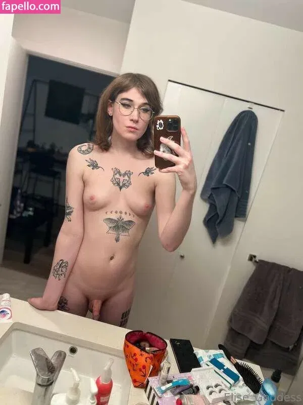 Elise Verona Onlyfans Photo Gallery 