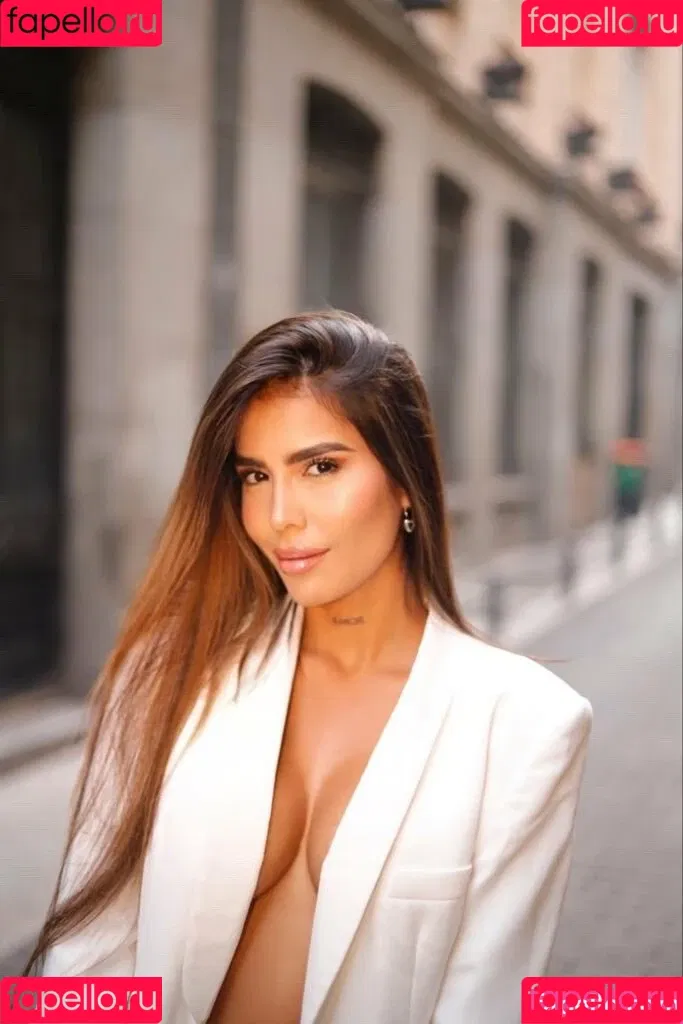 Aurobel Contreras Onlyfans Photo Gallery 