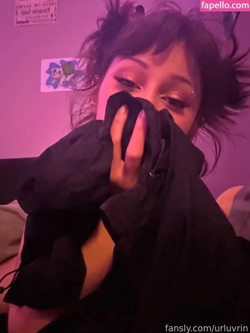 urluvrin Onlyfans Photo Gallery 