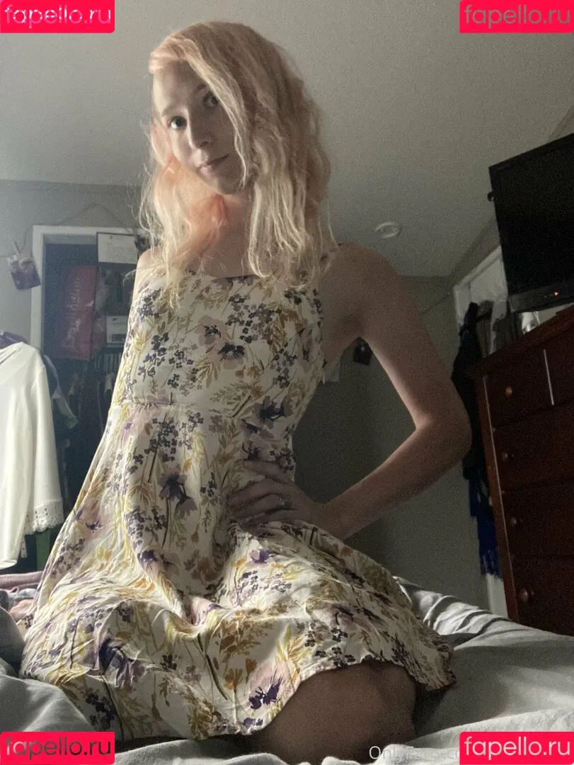 cutetrap10 Onlyfans Photo Gallery 