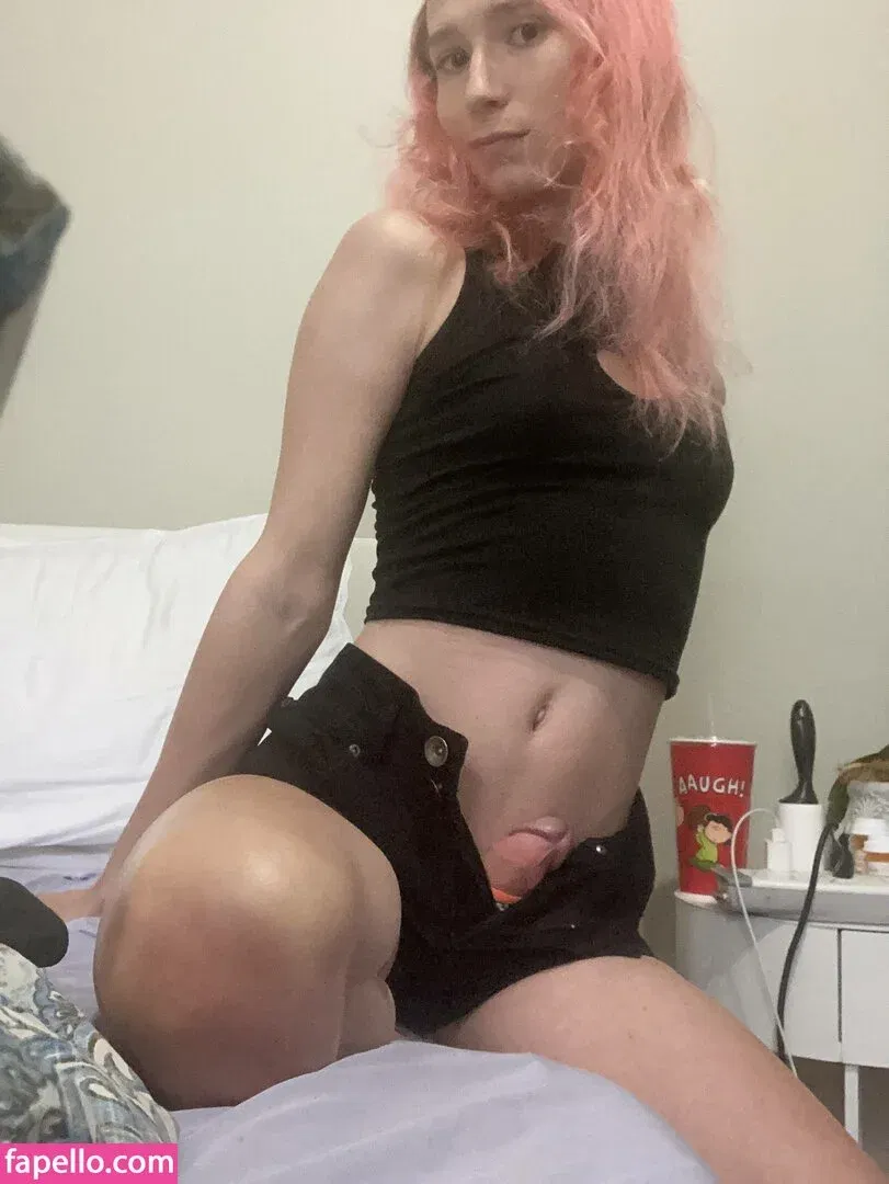 cutetrap10 Onlyfans Photo Gallery 