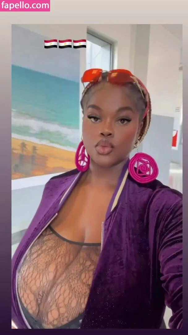 Chioma Lovv Onlyfans Photo Gallery 