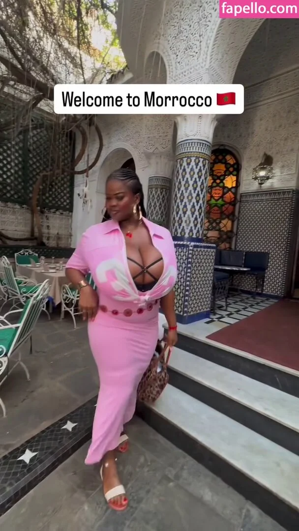 Chioma Lovv Onlyfans Photo Gallery 