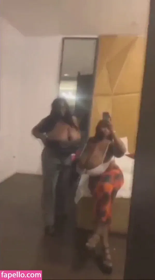 Chioma Lovv Onlyfans Photo Gallery 