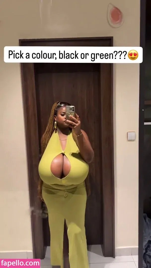 Chioma Lovv Onlyfans Photo Gallery 