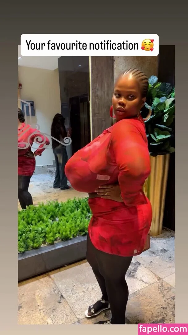 Chioma Lovv Onlyfans Photo Gallery 