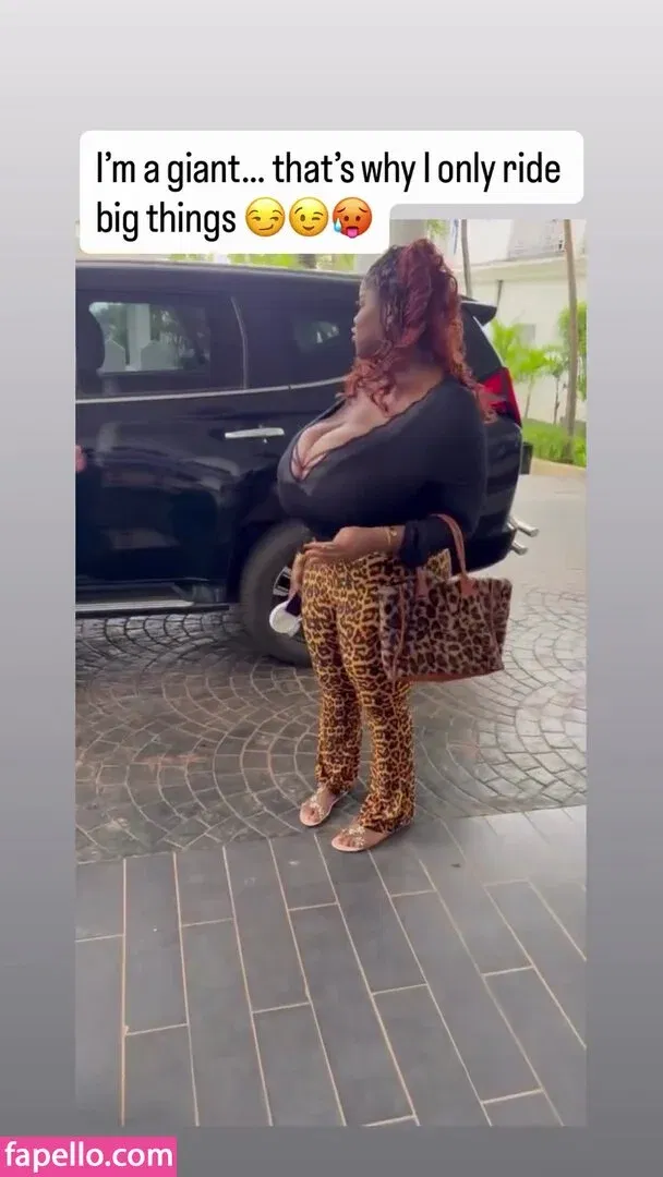 Chioma Lovv Onlyfans Photo Gallery 