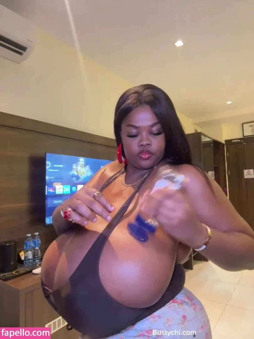 Chioma Lovv Onlyfans Photo Gallery 