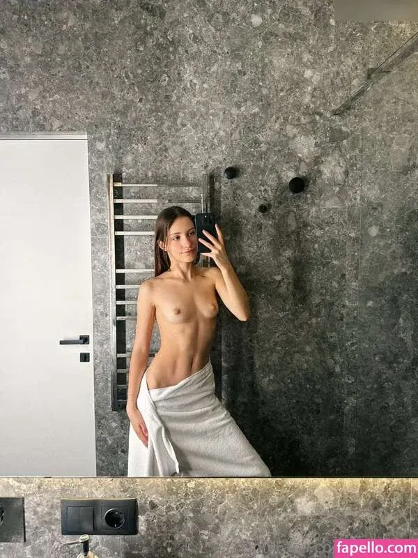 hareniks Onlyfans Photo Gallery 